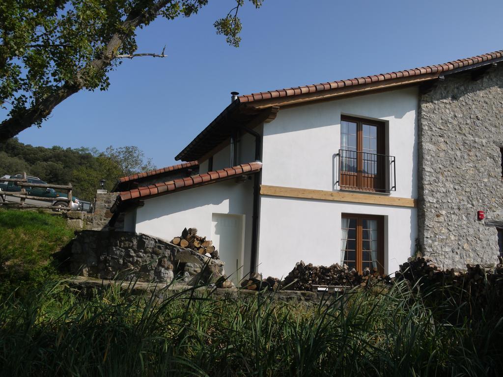 דבה Agroturismo Erlete Goikoa -Estamos En El Camino De Santiago -We Are On The Camino De Santiago מראה חיצוני תמונה